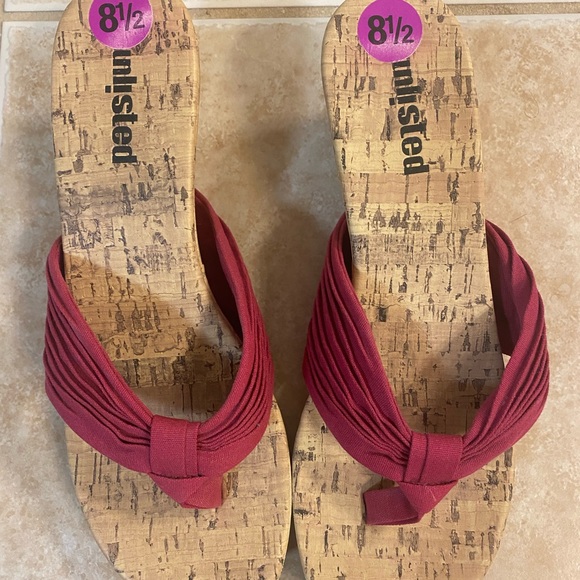 Hot pink Unlisted brand flip-flop style sandals, size 8 1/2 - Picture 2 of 6